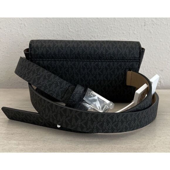 Michael Kors 556324C 006 Sz S/M Black Gray MK Logo Fanny Pack Waist Belt Bag - Picture 2 of 8